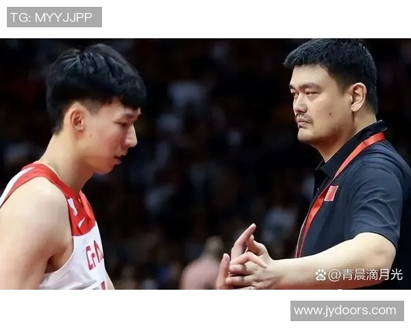 姚明坦诚分享自身缺点与成长经历启示年轻人的人生哲学 姚明坦诚分享自身缺点与成长经历启示年轻人的人生哲学