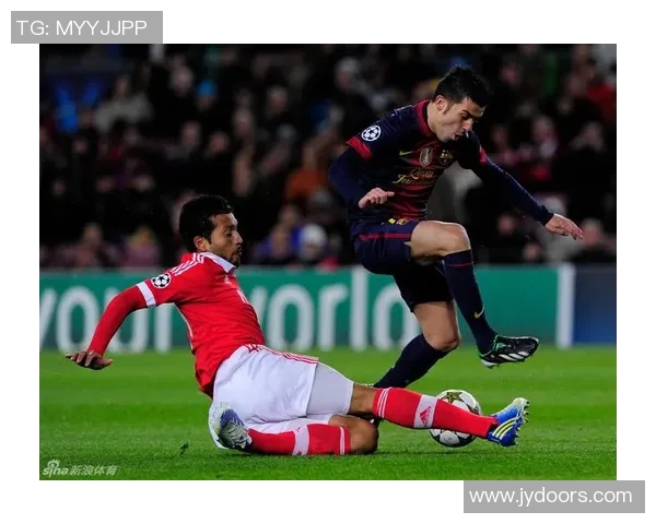 足总杯惊现冷门巴萨以1-0小胜本菲卡全场沸腾