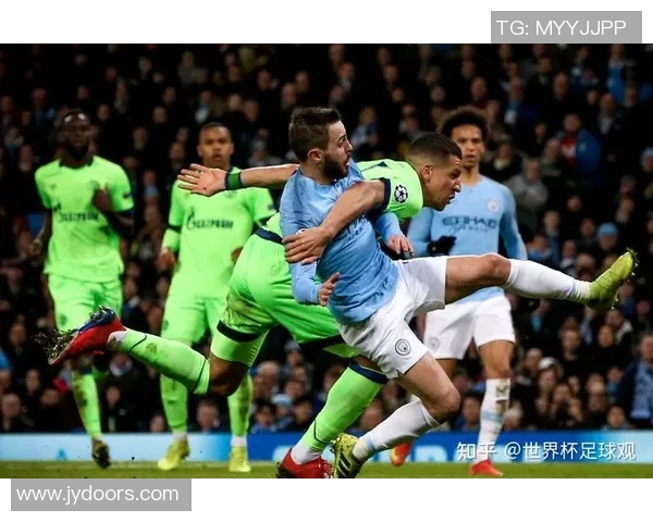 世界杯惊天冷门曼城与皇马激战成平局引发全场震动 世界杯惊天冷门曼城与皇马激战成平局引发全场震动