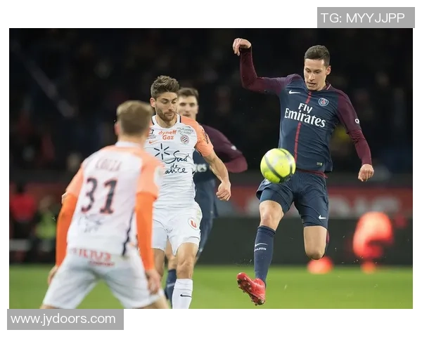 足总杯精彩对决里昂凭神扑力克巴黎圣日耳曼全场沸腾