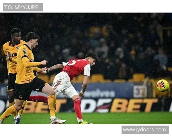 国王杯惊天冷门阿森纳与马竞战平引发全场震惊