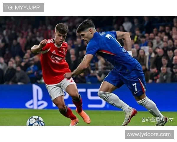 英超激战波尔图以3比0战胜皇马乌龙球引发全场狂欢点评 英超激战波尔图以3比0战胜皇马乌龙球引发全场狂欢点评