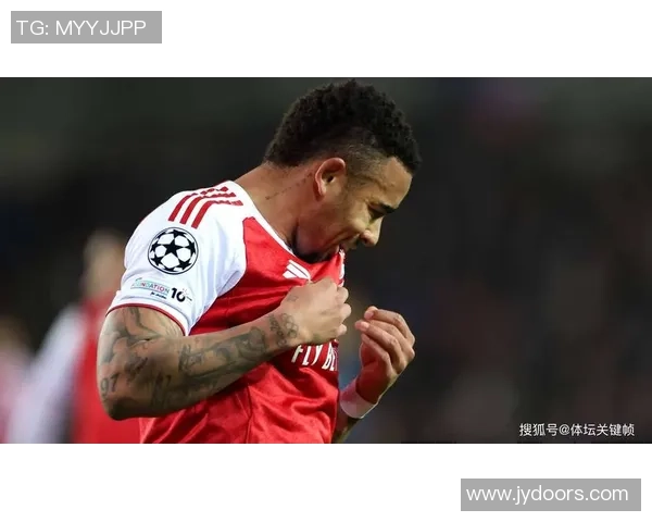 尤文图斯逆转阿森纳5-1震惊欧冠赛场历史冷门引发全场狂欢