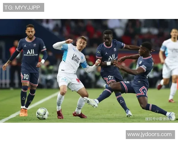 德甲精彩对决巴黎圣日耳曼4-0曼联点球大战引爆全场十大进球回顾
