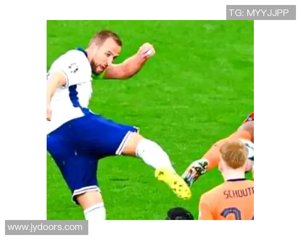 国王杯精彩对决多特蒙德大胜波尔图引发争议判罚热议