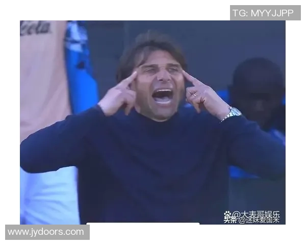 足总杯惊心动魄那不勒斯与国米2比2平引发争议判罚全场沸腾 足总杯惊心动魄那不勒斯与国米2比2平引发争议判罚全场沸腾