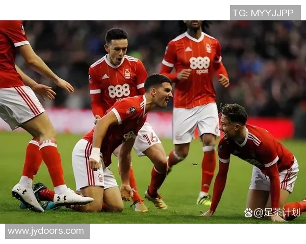 欧联杯精彩对决皇马凭神扑战胜拜仁引发转会热议 欧联杯精彩对决皇马凭神扑战胜拜仁引发转会热议